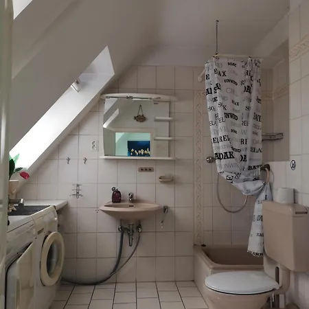 ベッド・アンド・ブレックファスト Messe Flughafen