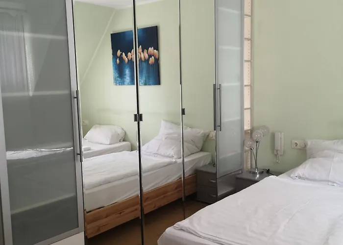 Messe Flughafen 3* דיסלדורף