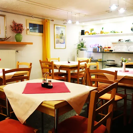 Bed & Breakfast Messe Flughafen