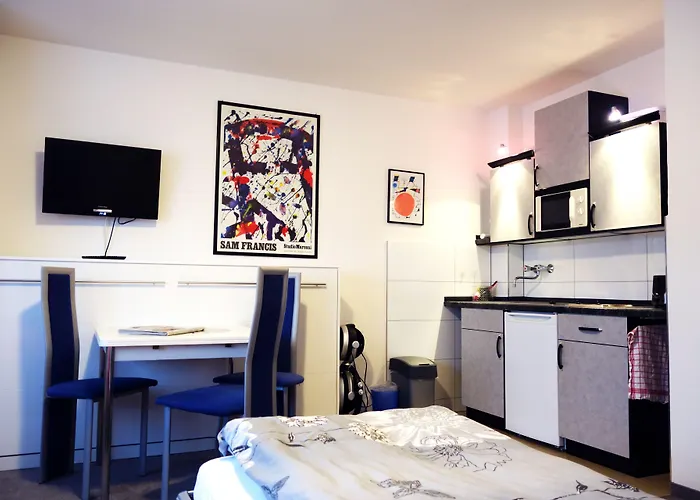 Messe Flughafen Bed & Breakfast Düsseldorf