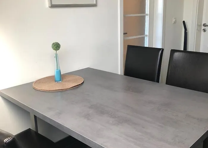 Messe Flughafen Bed and breakfast 3*