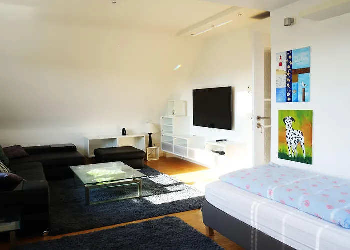 Messe Flughafen Bed and breakfast 3*