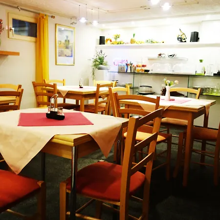 Messe Flughafen 3* Düsseldorf